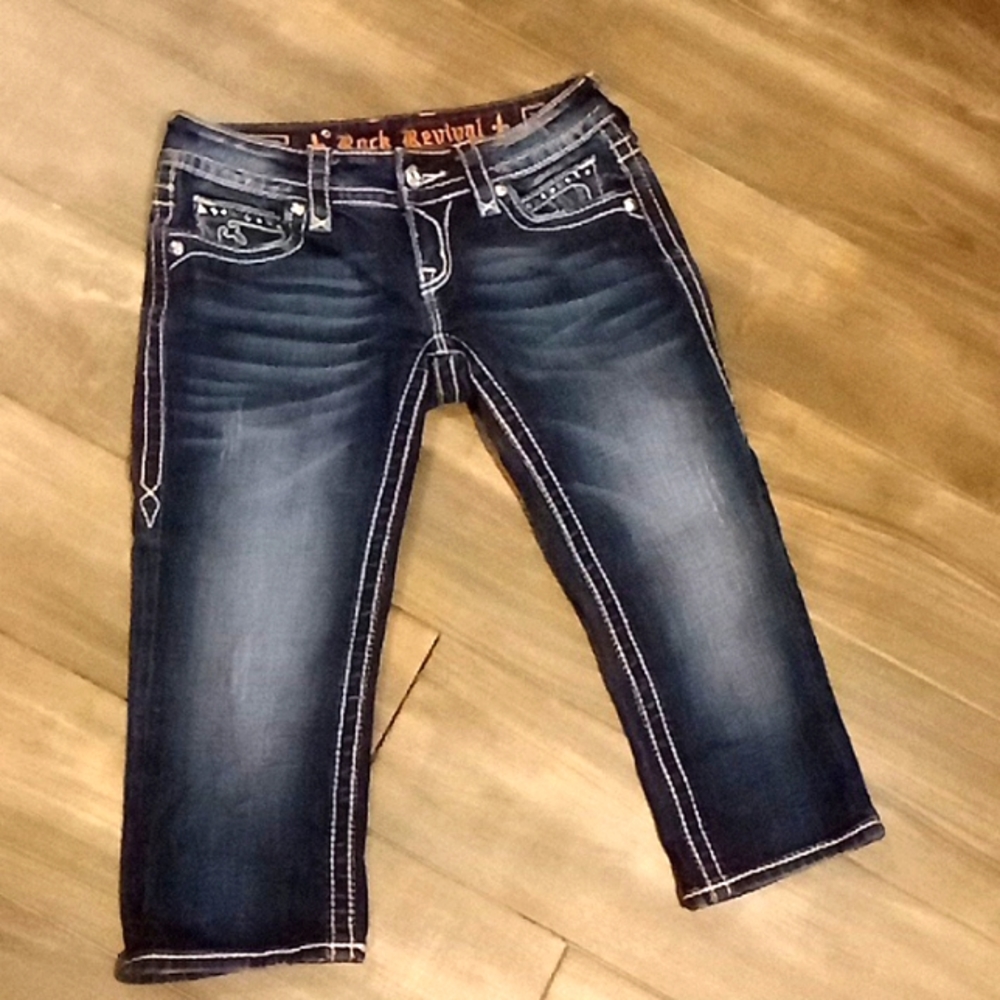 Rock Revival Capri's Women/Girls Sz 26